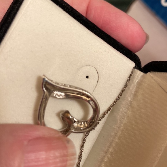 Blk & White Diamond ♥️Necklace in Sterling Silver - Picture 9 of 9